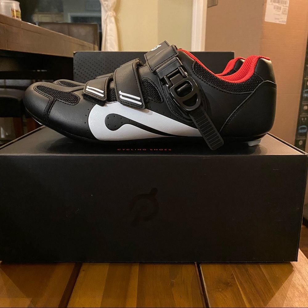 Brand new in box Peloton cycling shoes: size 41